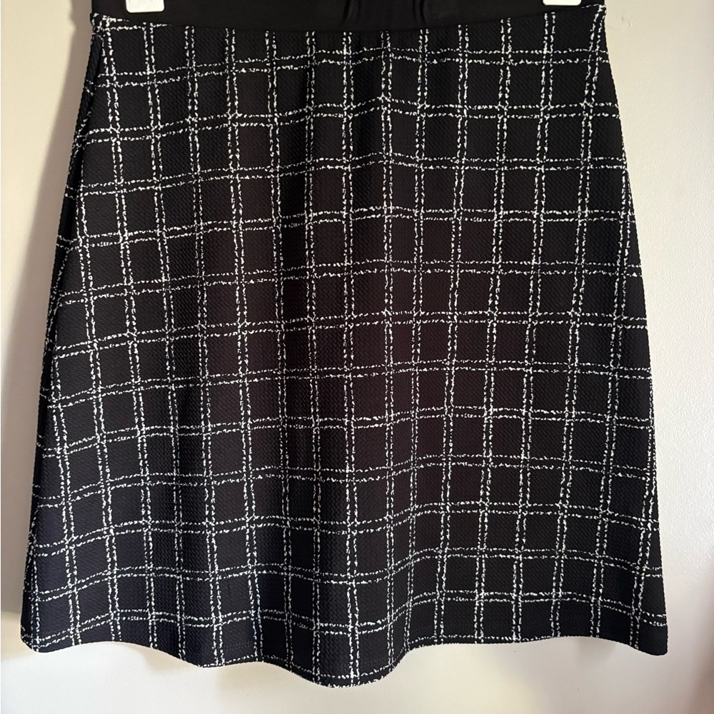 Gilli Black and White Grid A-Line Skirt